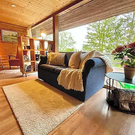 Laimjala With A Cozy Lounge And Terrace Hostel Paju-Kurdla