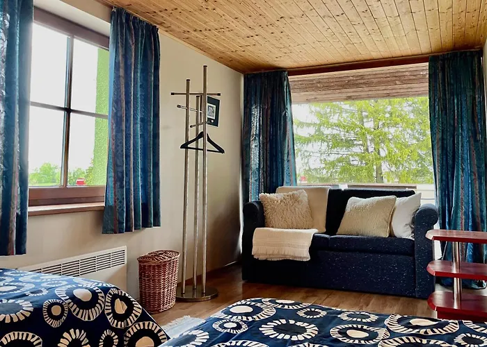 Hostel Laimjala With A Cozy Lounge And Terrace *